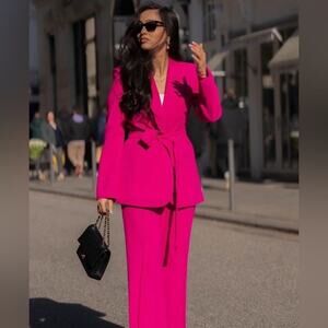 Zara Set Pink Tuxedo Collar Tie Waist Blazer and Flowy Pants. Blogger Fav
